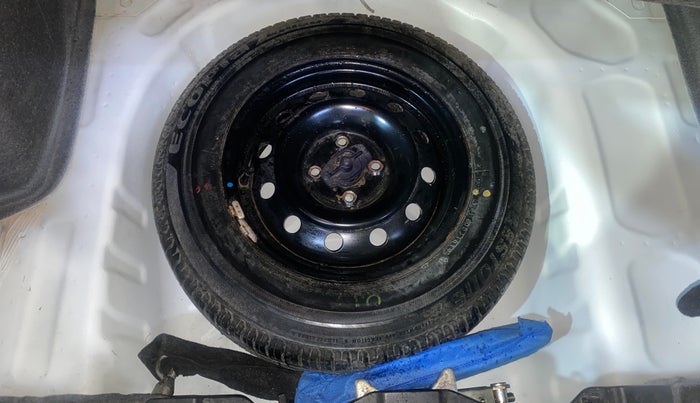 2019 Maruti Dzire VXI, Petrol, Manual, 70,829 km, Spare Tyre