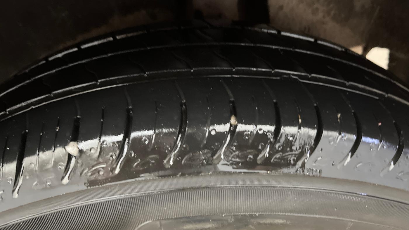 2019 Maruti Baleno DELTA PETROL 1.2, CNG, Manual, 87,668 km, Left Rear Tyre Tread