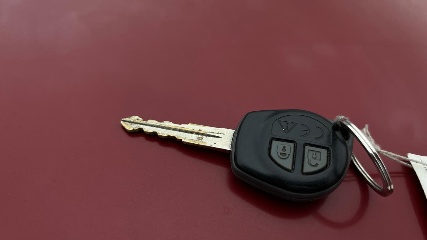 2019 Maruti Baleno DELTA PETROL 1.2, CNG, Manual, 87,668 km, Key Close Up