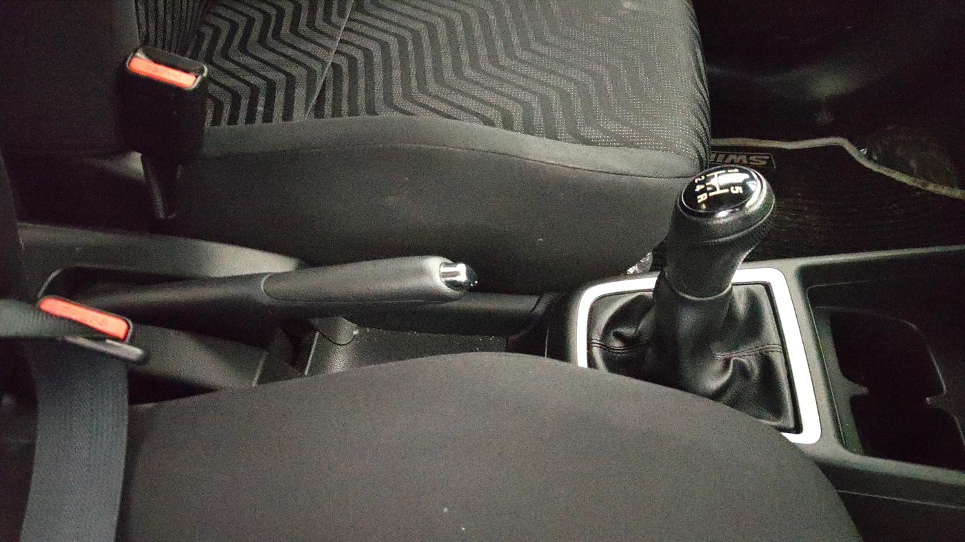 2020 Maruti Swift VXI, Petrol, Manual, 23,735 km, Gear Lever