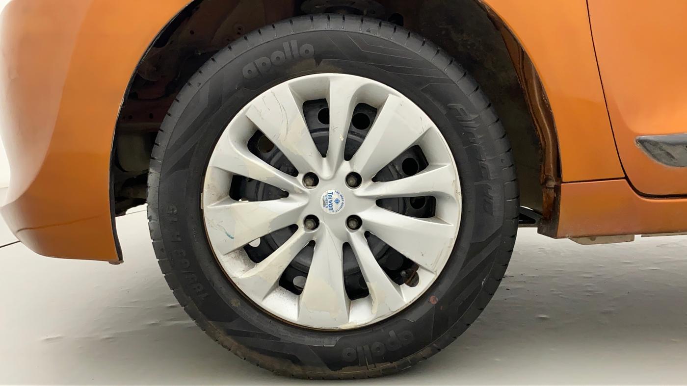 2016 Maruti Baleno DELTA PETROL 1.2, Petrol, Manual, 72,472 km, Left Front Wheel