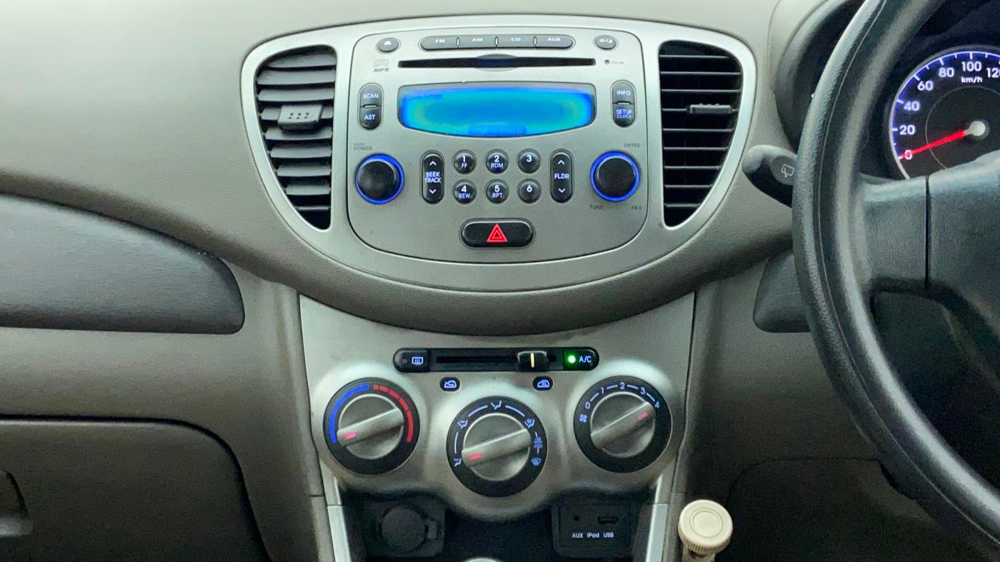 2011 Hyundai i10 SPORTZ 1.2, Petrol, Manual, 54,189 km, Air Conditioner