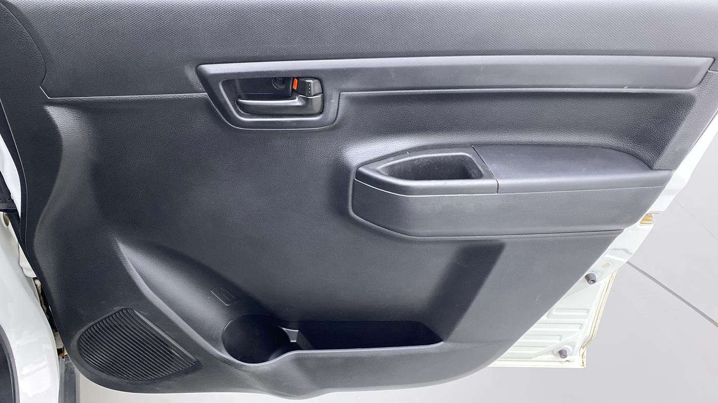 2021 Maruti S PRESSO VXI, Petrol, Manual, 15,443 km, Driver Side Door Panels Control