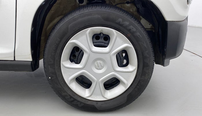 2021 Maruti S PRESSO VXI, Petrol, Manual, 15,443 km, Right Front Wheel