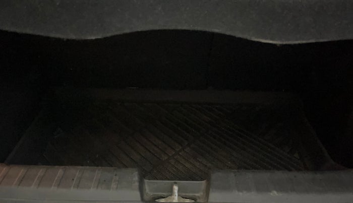 2020 Maruti Baleno ZETA PETROL 1.2, Petrol, Manual, 53,213 km, Boot Inside