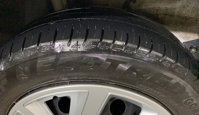2024 Tata ALTROZ XM PLUS CNG, CNG, Manual, 10,647 km, Right Rear Tyre Tread