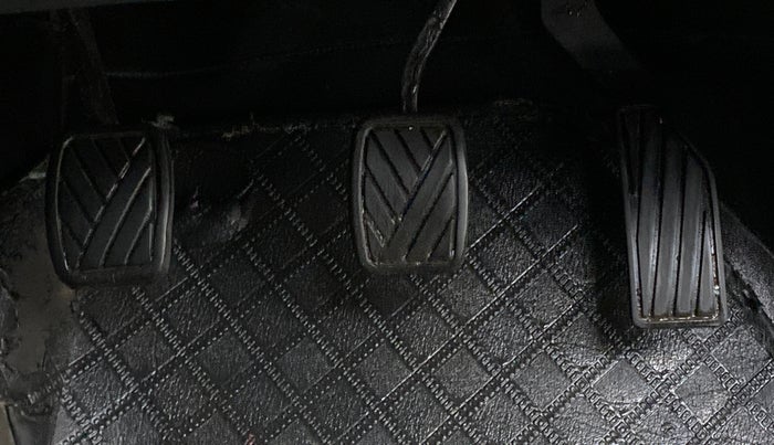 2018 Maruti Vitara Brezza VDI OPT, Diesel, Manual, 58,481 km, Pedals