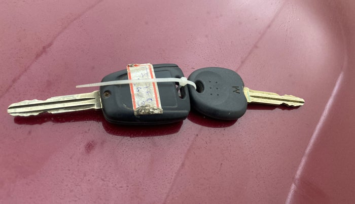 2015 Hyundai Grand i10 MAGNA 1.2 KAPPA VTVT, Petrol, Manual, 1,02,210 km, Key Close Up