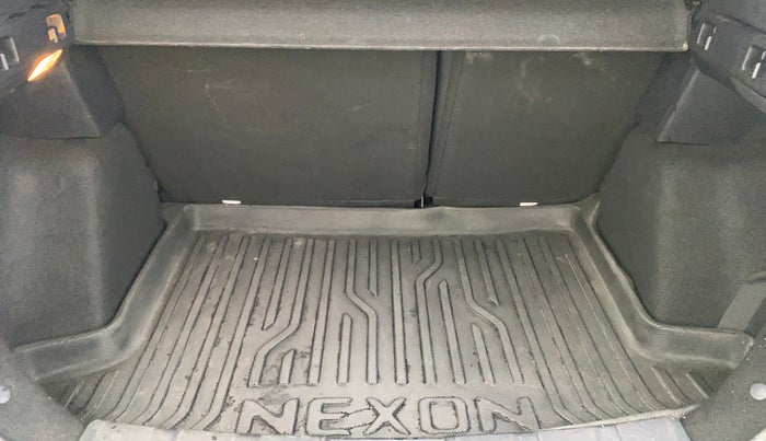 2022 Tata NEXON XZA PLUS PETROL DARK EDITION, Petrol, Automatic, 32,961 km, Boot Inside