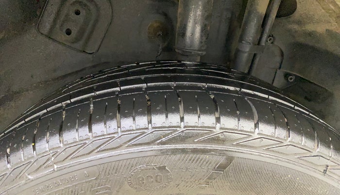 2022 Tata NEXON XZA PLUS PETROL DARK EDITION, Petrol, Automatic, 32,961 km, Left Rear Tyre Tread