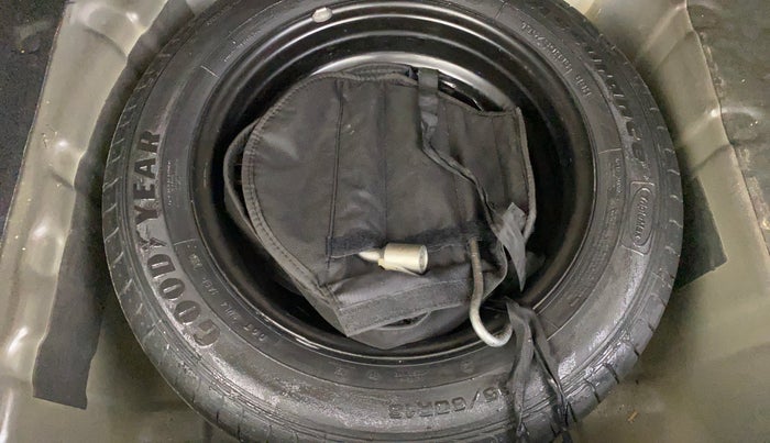 2022 Tata NEXON XZA PLUS PETROL DARK EDITION, Petrol, Automatic, 32,961 km, Spare Tyre