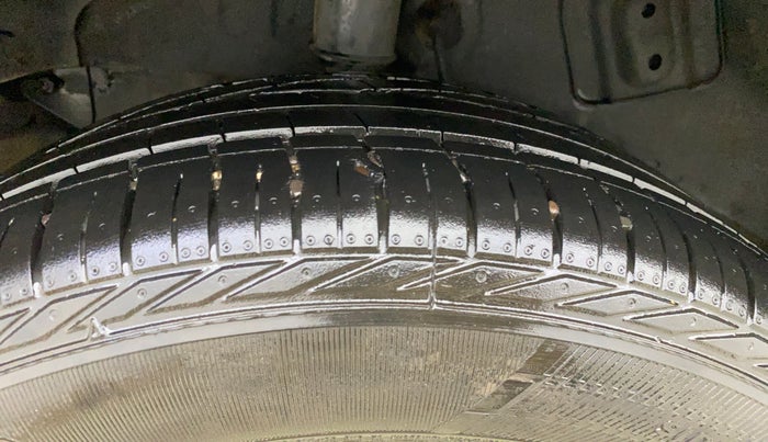 2022 Tata NEXON XZA PLUS PETROL DARK EDITION, Petrol, Automatic, 32,961 km, Right Rear Tyre Tread