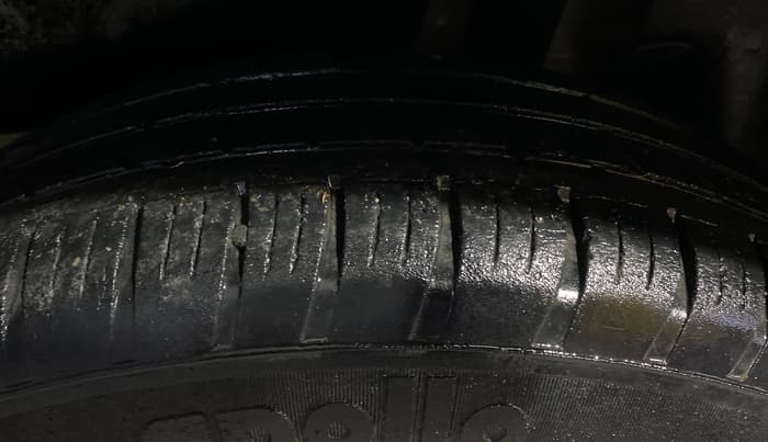 2018 Maruti Dzire VXI AMT, Petrol, Automatic, 46,599 km, Left Rear Tyre Tread