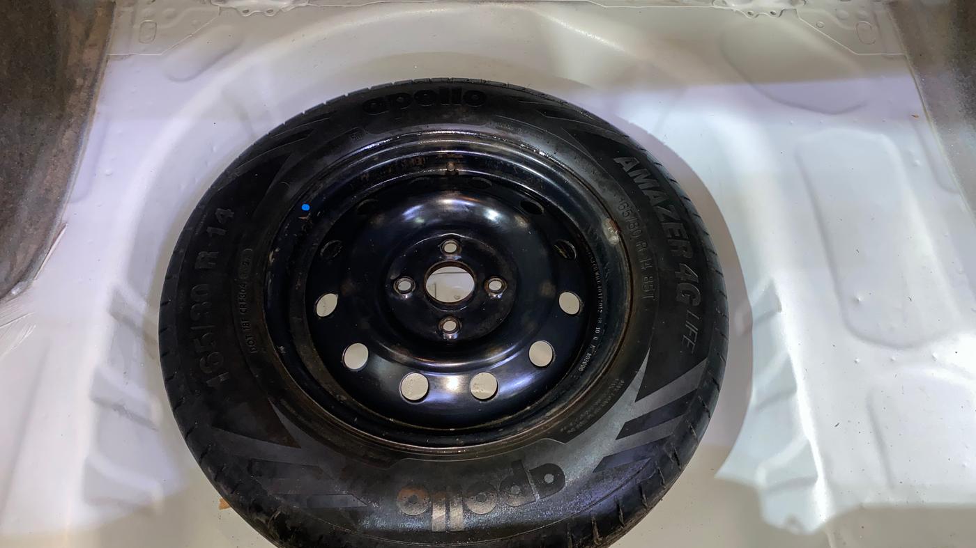 2018 Maruti Dzire VXI AMT, Petrol, Automatic, 46,599 km, Spare Tyre