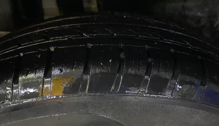 2018 Maruti Dzire VXI AMT, Petrol, Automatic, 46,599 km, Right Rear Tyre Tread
