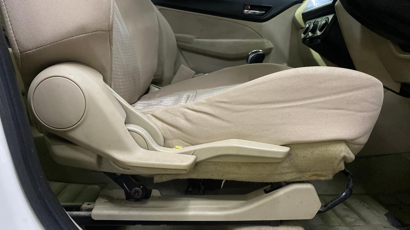 2018 Maruti Dzire VXI AMT, Petrol, Automatic, 46,599 km, Driver Side Adjustment Panel