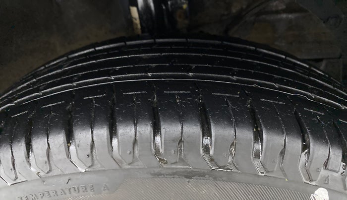 2021 Maruti Ertiga ZXI+ SHVS, Petrol, Manual, 19,164 km, Right Front Tyre Tread