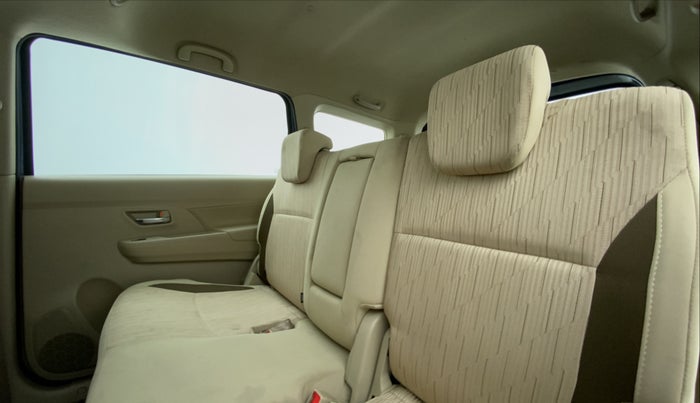 2021 Maruti Ertiga ZXI+ SHVS, Petrol, Manual, 19,164 km, Right Side Rear Door Cabin