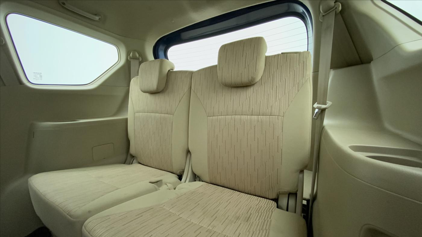 2021 Maruti Ertiga ZXI+ SHVS, Petrol, Manual, 19,164 km, Third Seat Row ( optional )