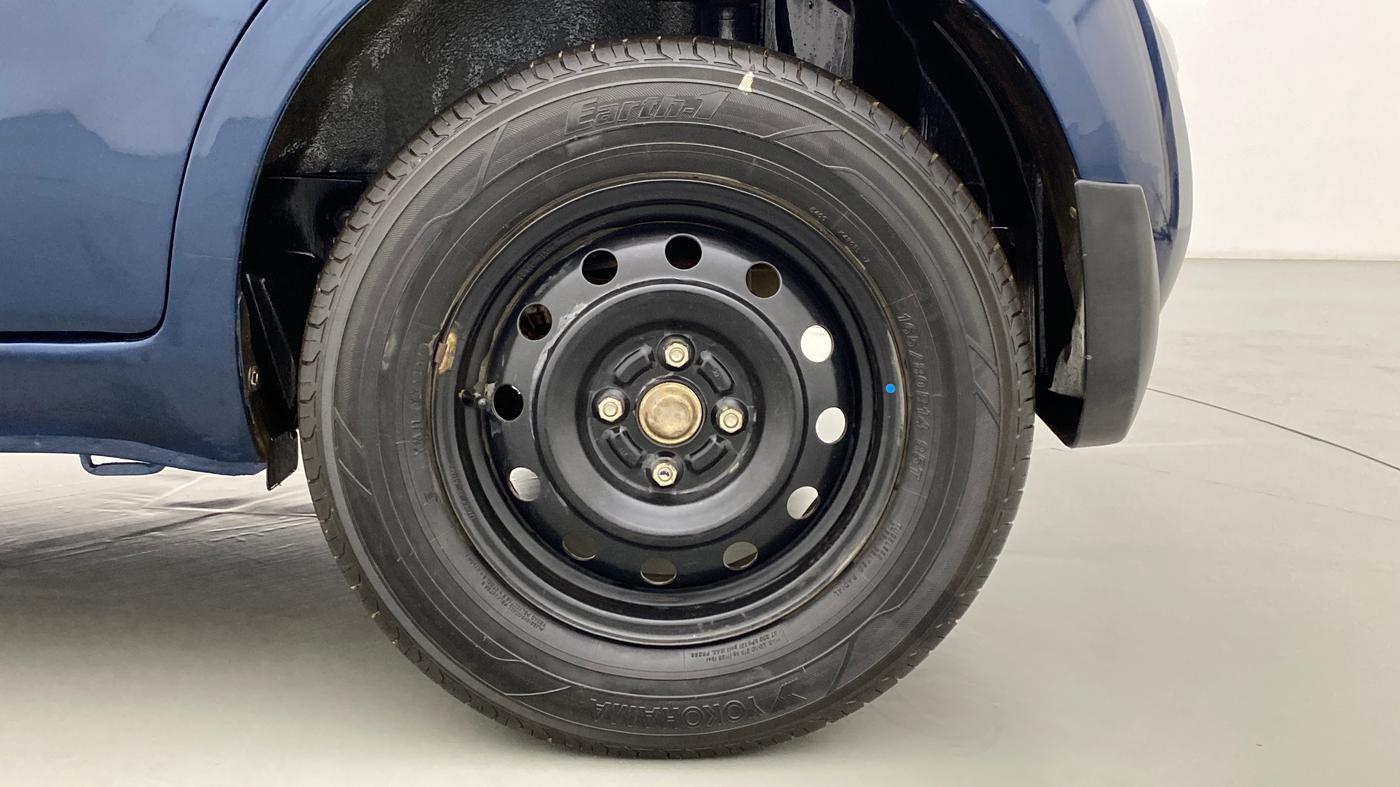 2010 Maruti Ritz VXI, Petrol, Manual, 75,399 km, Left Rear Wheel