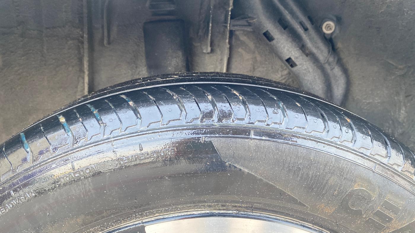 2021 Nissan MAGNITE XV PREMIUM, Petrol, Manual, 29,408 km, Right Rear Tyre Tread