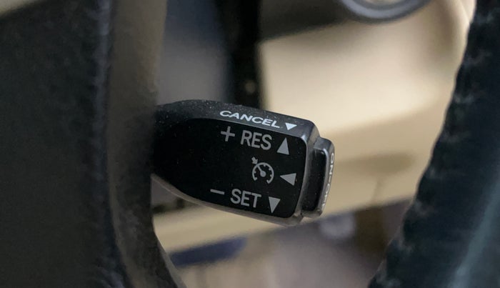 2016 Toyota Camry HYBRID, Hybrid, Automatic, 81,217 km, Adaptive Cruise Control