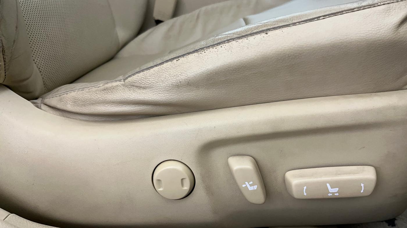 2016 Toyota Camry HYBRID, Hybrid, Automatic, 80,900 km, Driver Side Adjustment Panel