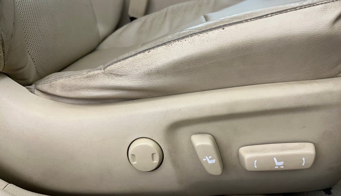 2016 Toyota Camry HYBRID, Hybrid, Automatic, 81,217 km, Driver Side Adjustment Panel