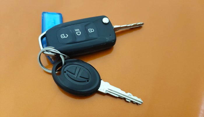 2019 Tata TIAGO NRG PETROL, Petrol, Manual, 45,455 km, Key Close Up