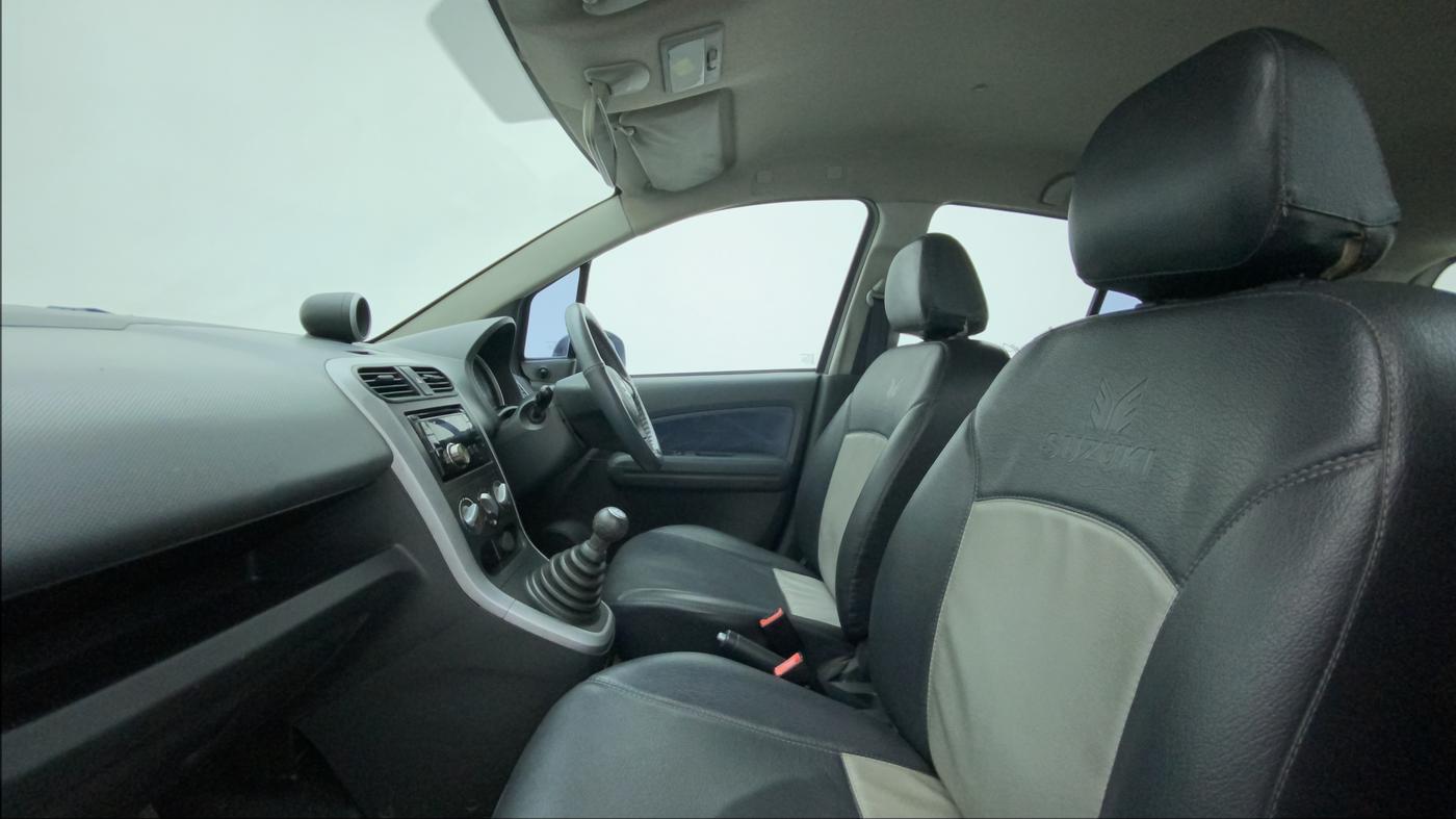 2011 Maruti Ritz VXI, Petrol, Manual, 71,841 km, Right Side Front Door Cabin