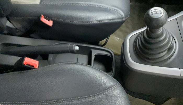 2011 Maruti Ritz VXI, Petrol, Manual, 71,841 km, Gear Lever