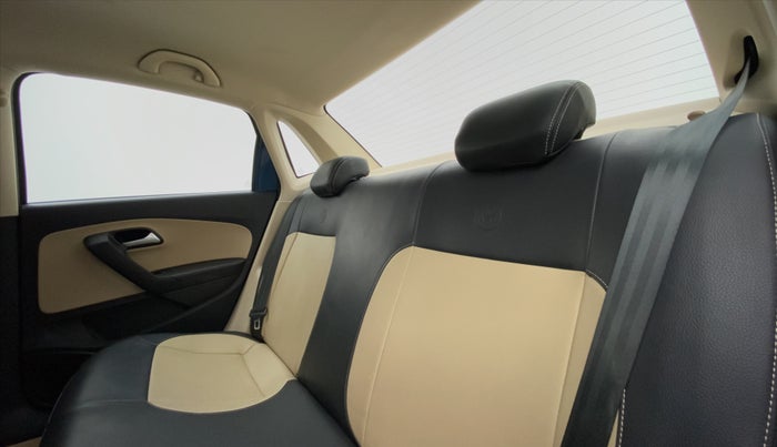 2018 Volkswagen Ameo HIGHLINE PLUS 1.5L AT 16 ALLOY, Diesel, Automatic, 39,028 km, Right Side Rear Door Cabin
