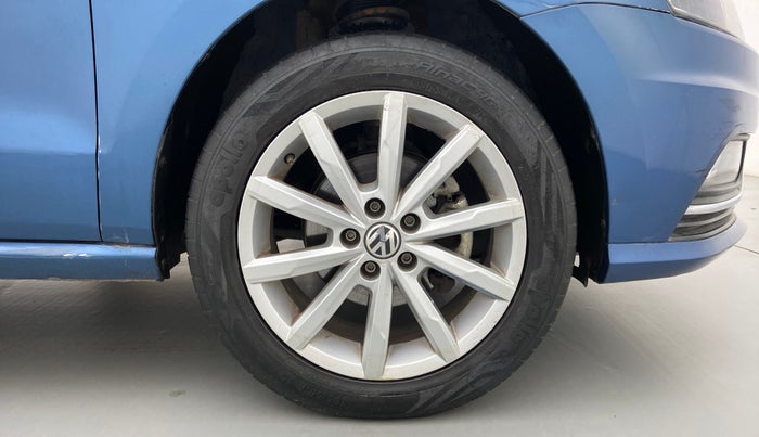 2018 Volkswagen Ameo HIGHLINE PLUS 1.5L AT 16 ALLOY, Diesel, Automatic, 39,028 km, Right Front Wheel