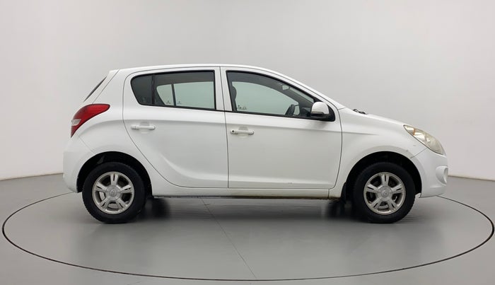 2011 Hyundai i20 SPORTZ 1.2, Petrol, Manual, 69,499 km, Right Side View
