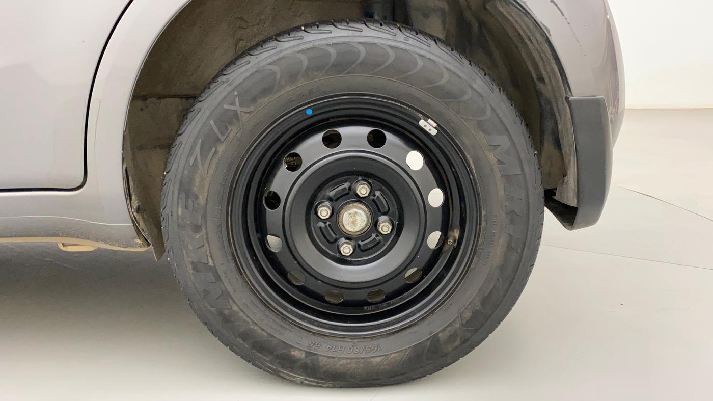 2010 Maruti Ritz VXI, Petrol, Manual, 91,909 km, Left Rear Wheel