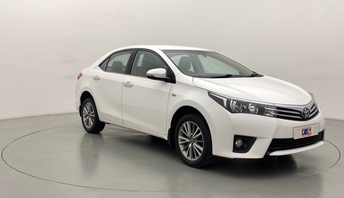 2015 Toyota Corolla Altis GL, Petrol, Manual, 45,170 km, Right Front Diagonal