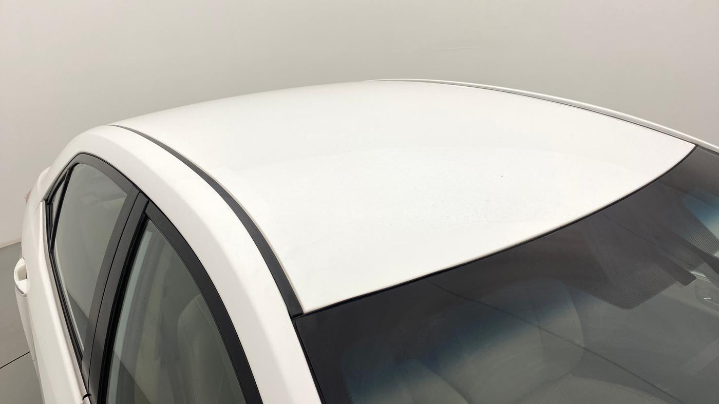 2015 Toyota Corolla Altis GL, Petrol, Manual, 45,170 km, Roof
