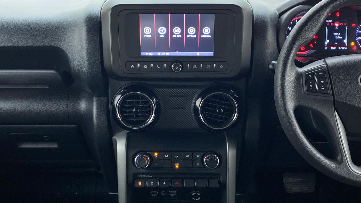 2021 Mahindra Thar LX PETROL HT 4WD AT, Petrol, Automatic, 5,918 km, Air Conditioner