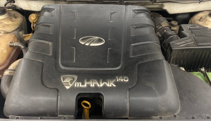 2015 Mahindra XUV500 W10 AWD, Diesel, Manual, 1,08,006 km, Engine View