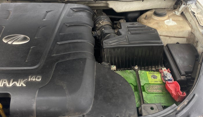 2015 Mahindra XUV500 W10 AWD, Diesel, Manual, 1,08,006 km, Engine View - Left