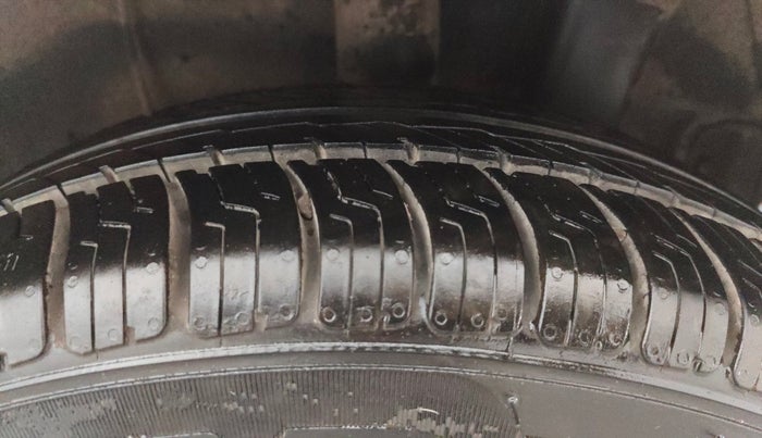 2015 Hyundai Grand i10 ASTA 1.2 KAPPA VTVT, Petrol, Manual, 45,424 km, Left Rear Tyre Tread