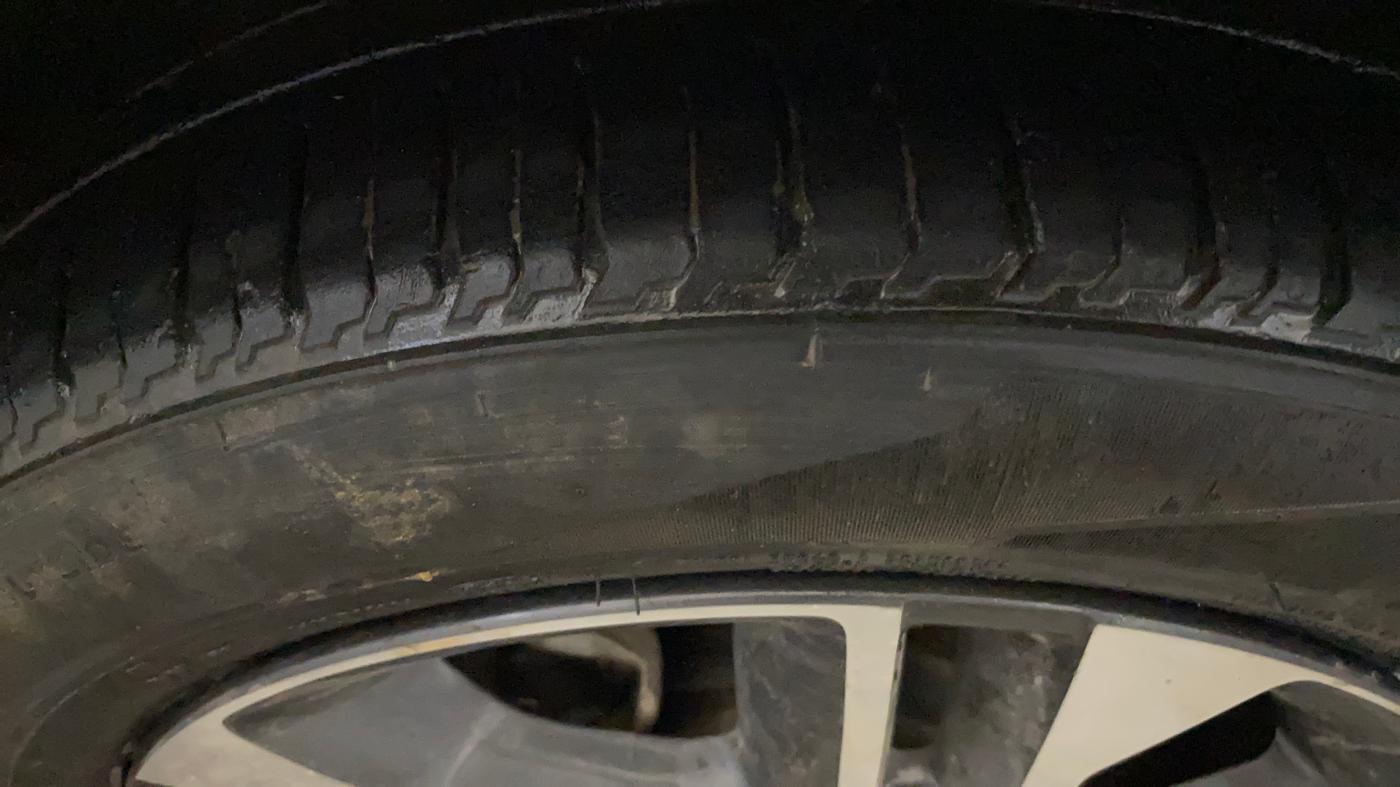 2022 Tata Tiago XZ PLUS PETROL, Petrol, Manual, 43,726 km, Left Front Tyre Tread