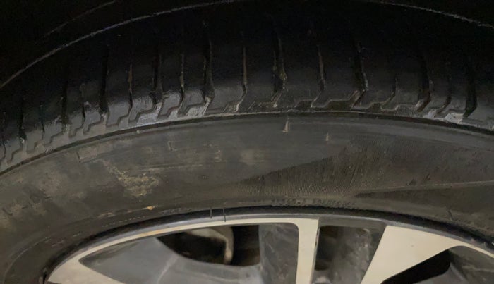 2022 Tata Tiago XZ PLUS PETROL, Petrol, Manual, 43,285 km, Left Front Tyre Tread