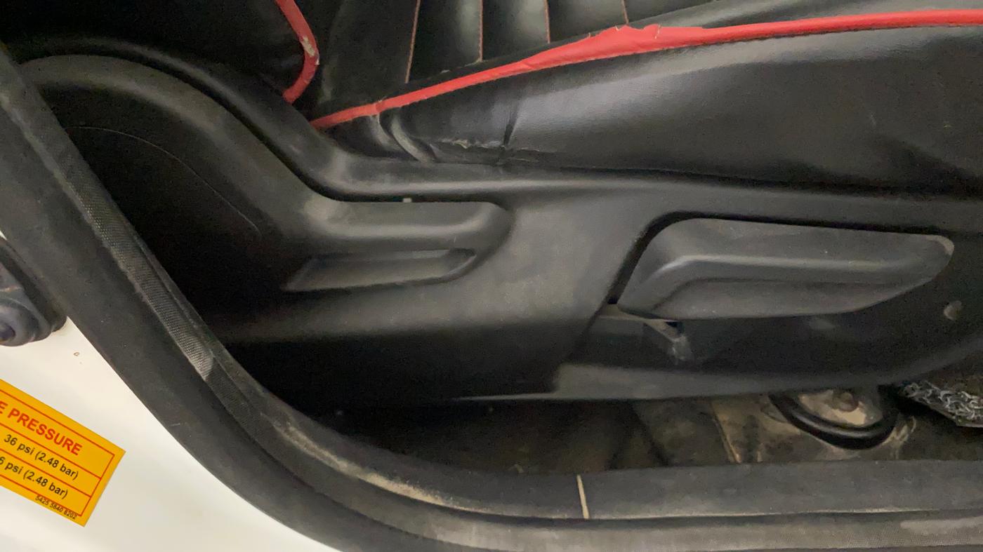 2022 Tata Tiago XZ PLUS PETROL, Petrol, Manual, 43,726 km, Driver Side Adjustment Panel