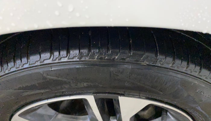 2022 Tata Tiago XZ PLUS PETROL, Petrol, Manual, 43,285 km, Right Front Tyre Tread