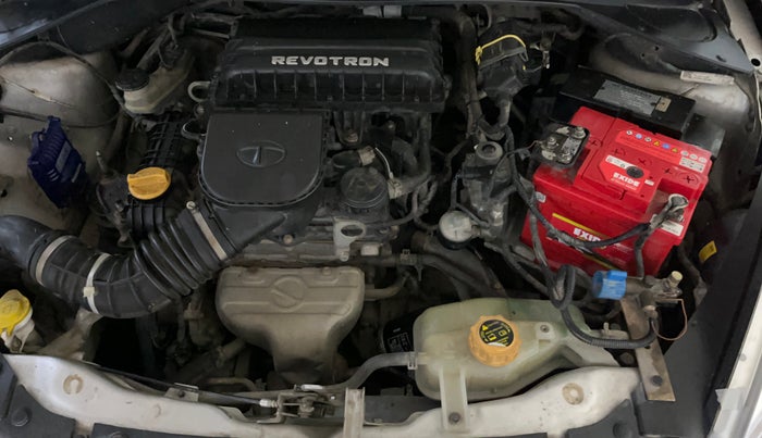 2017 Tata Tiago XT PETROL, CNG, Manual, 73,551 km, Engine View - Left