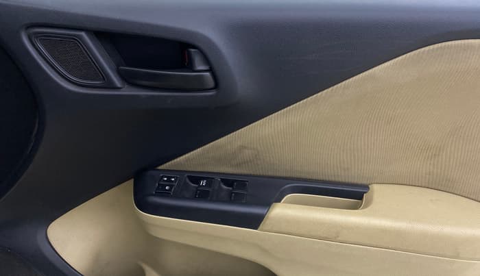 2017 Honda City 1.5L I-VTEC SV, Petrol, Manual, 78,513 km, Driver Side Door Panels Control