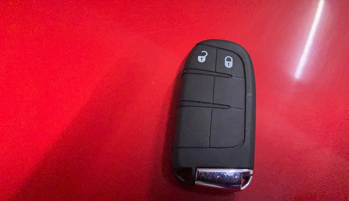 2018 Jeep Compass LIMITED 2.0 DIESEL 4X4, Diesel, Manual, 81,229 km, Key Close Up