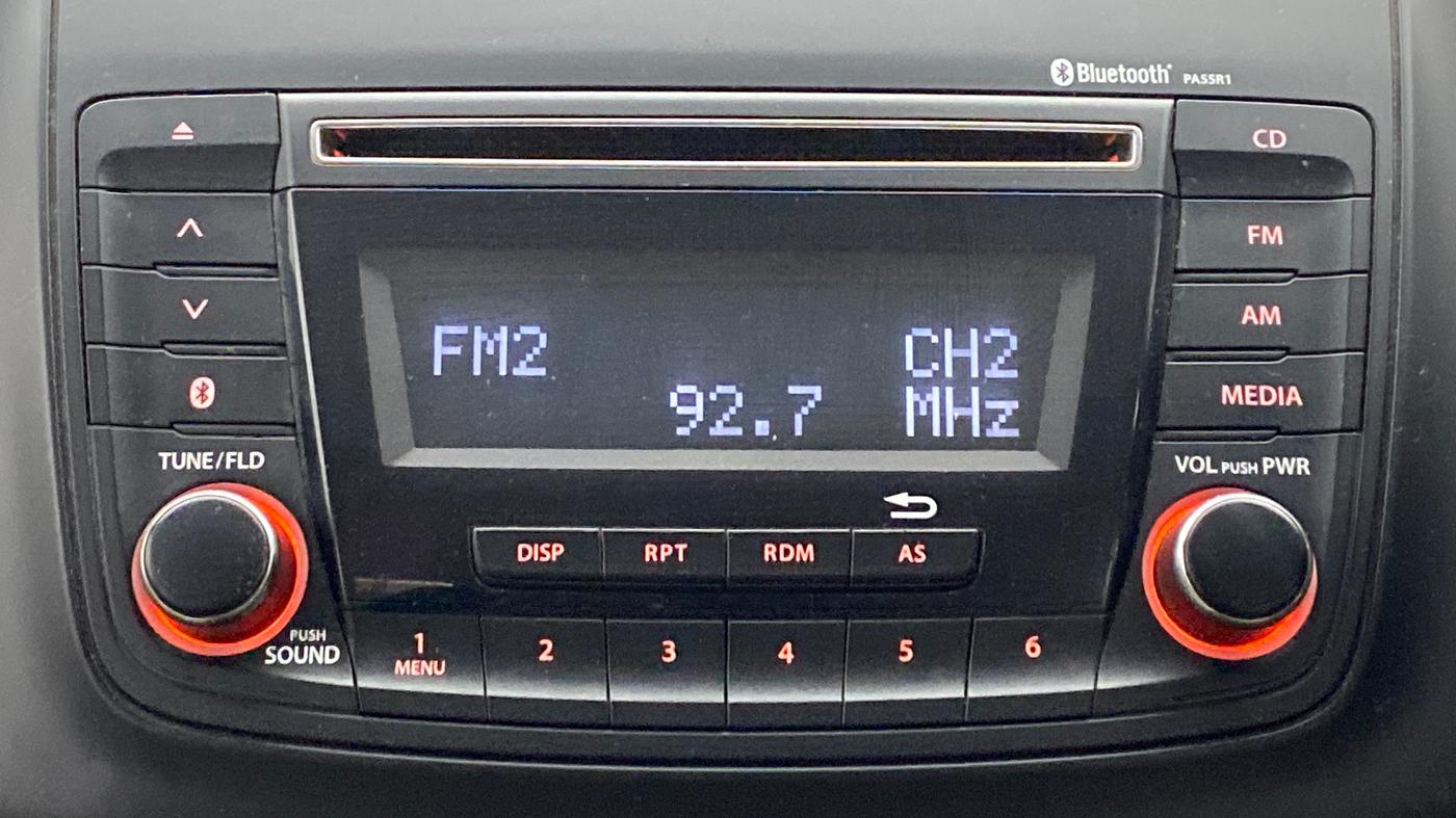 2017 Maruti Dzire VXI AMT, Petrol, Automatic, 28,373 km, Infotainment System