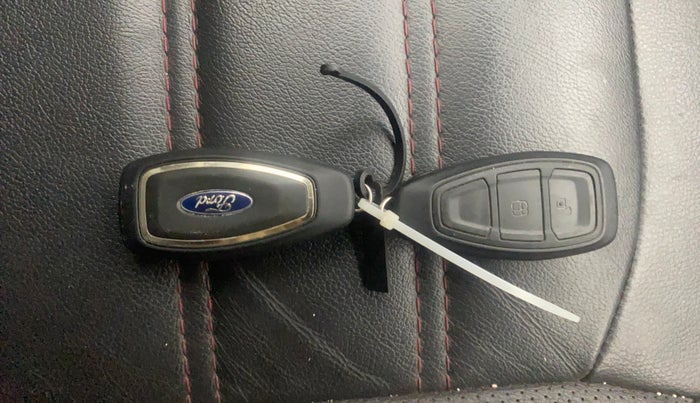 2017 Ford Ecosport TITANIUM 1.5L DIESEL, Diesel, Manual, 97,829 km, Key Close Up